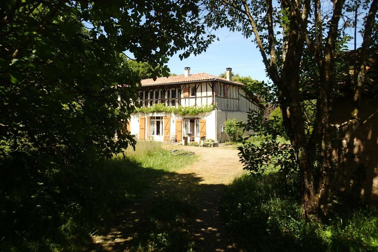 Ricouch, D'hotes Et Permaculture * Momuy